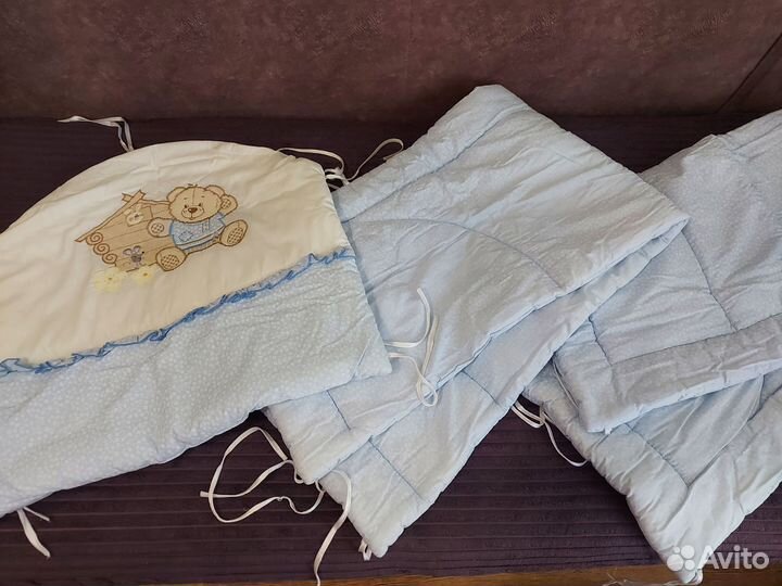 Бортики в кроватку