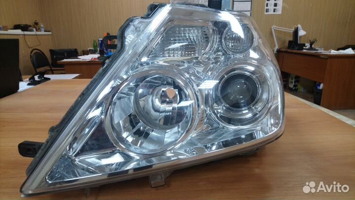 Фара левая Nissan Patrol Y62