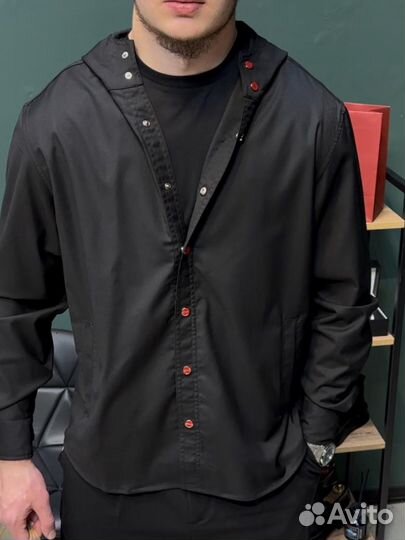 Рубашка Kiton с капюшоном