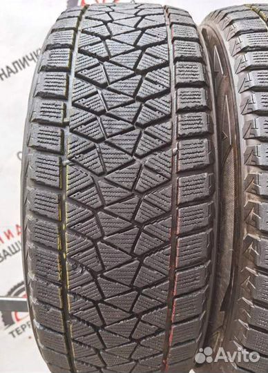 Bridgestone Blizzak DM-V2 225/60 R18 97V