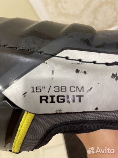 Щитки хоккейные CCM