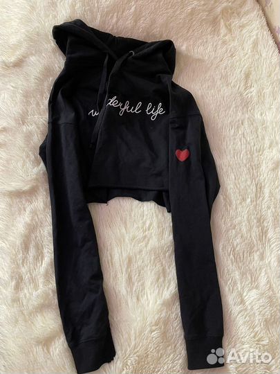 Укороченный свитер