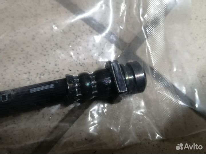 Шланг тормозной задний левый Хендай I30. Оригинал