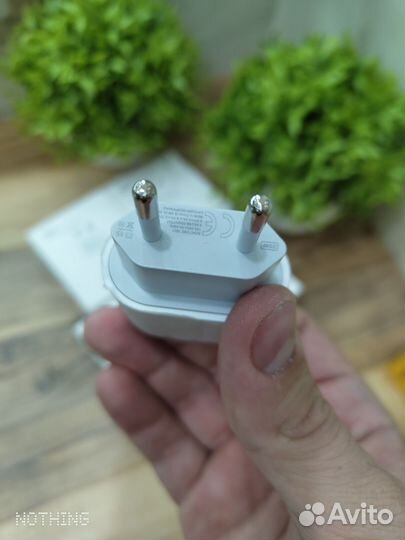 Зарядка на iPhone 25w