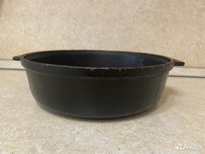 Чугунная сковорода