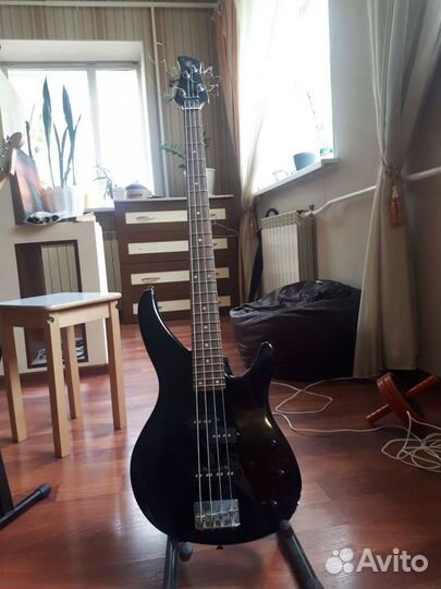 Бас гитара Ямаха trbx 174 black