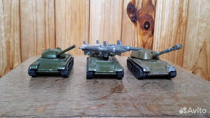 Военная техника СССР Э.Р.А Севастополь набор 3 шт