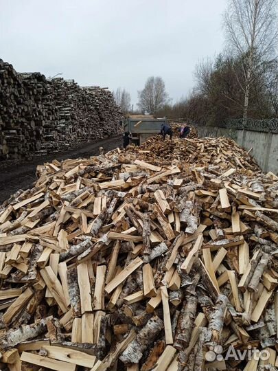 Дрова березовые колотые.Осиновые колотые