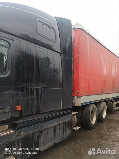 Volvo VNL, 2011