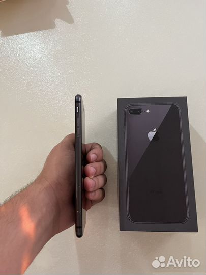 Телефон iPhone 8 plus