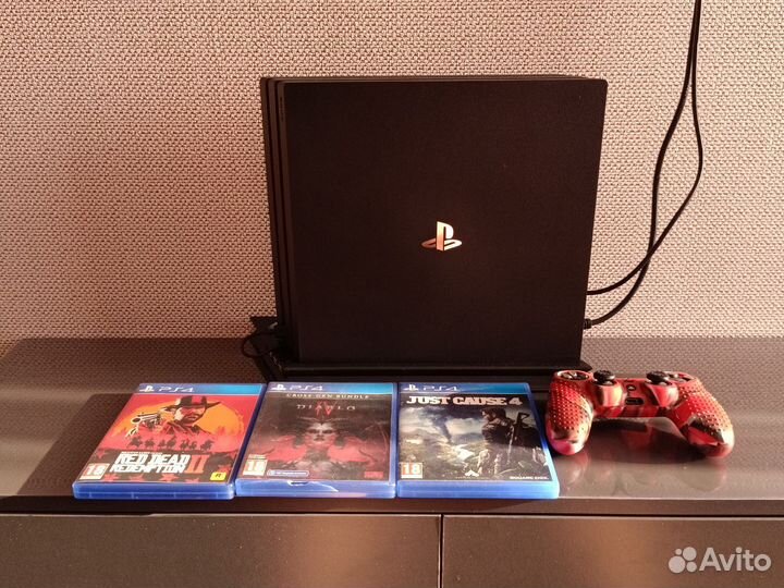 Sony playstation 4 PS4 pro