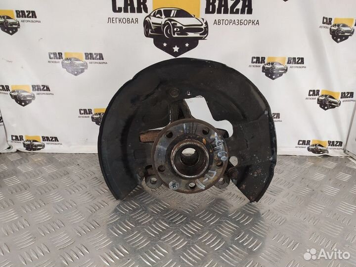 Кулак поворотный передний левый L Volvo XC60