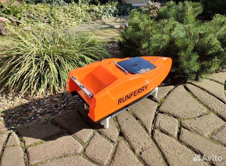 Прикормочный карповый кораблик Ранферри Solo V2