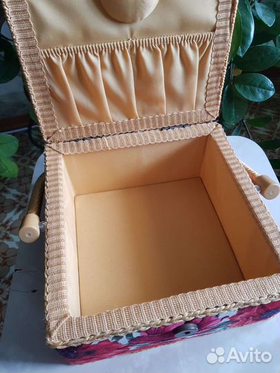 Шкатулка для рукоделия