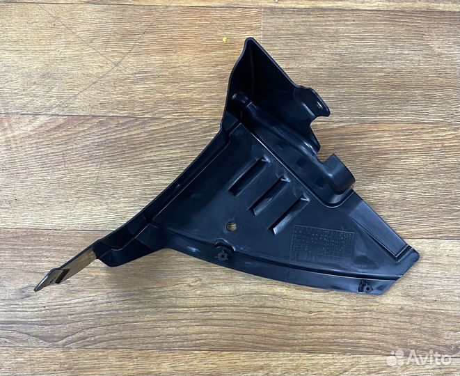 Экран Ваз-2190 FL щитка нижний передний правый