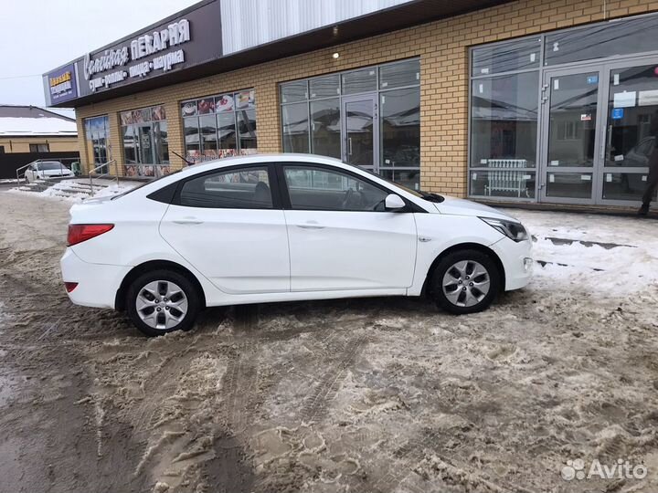 Hyundai Solaris 1.4 AT, 2016, 270 000 км