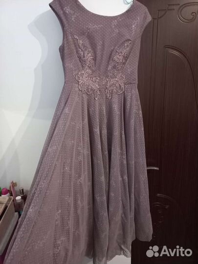 Вечернее платье длина миди