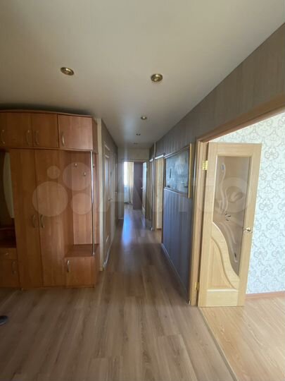 4-к. квартира, 70,6 м², 5/5 эт.