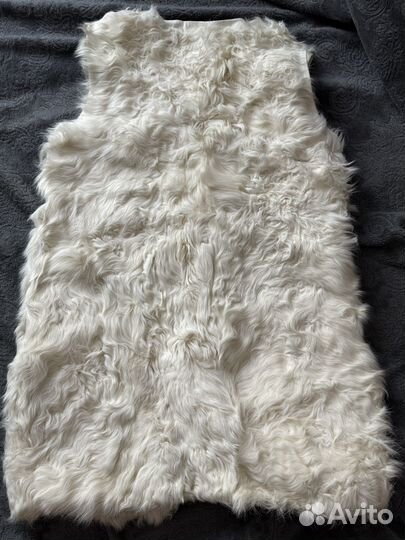 Меховая жилетка