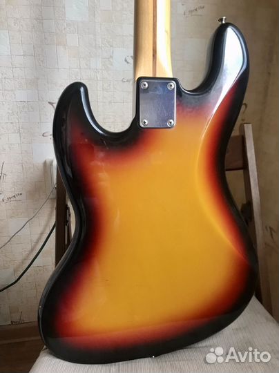 Бас гитара Япония Fender jazz bass squier