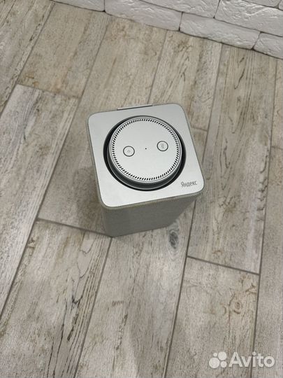 Яндекс станция алиса макс