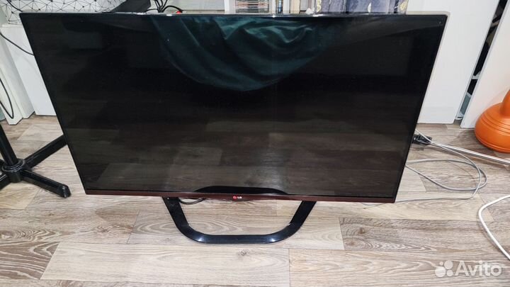 Телевизор LG 42LA662V-ZC