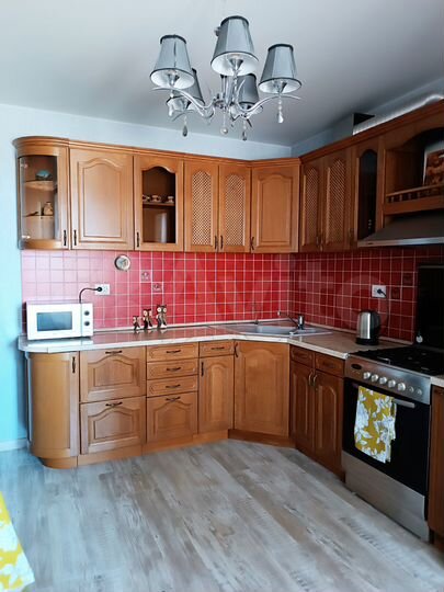 2-к. квартира, 62 м², 3/9 эт.