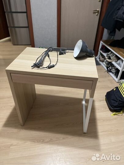 Письменный стол IKEA