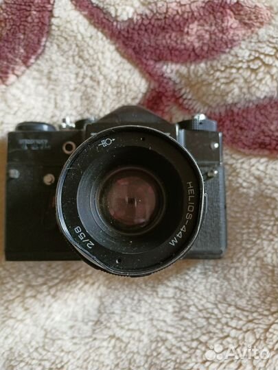Пленочный фотоаппарат зенит