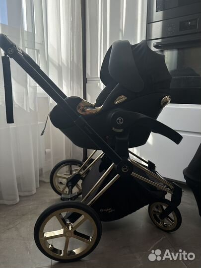 Коляска Cybex Priam by Jeremy Scott 3в1