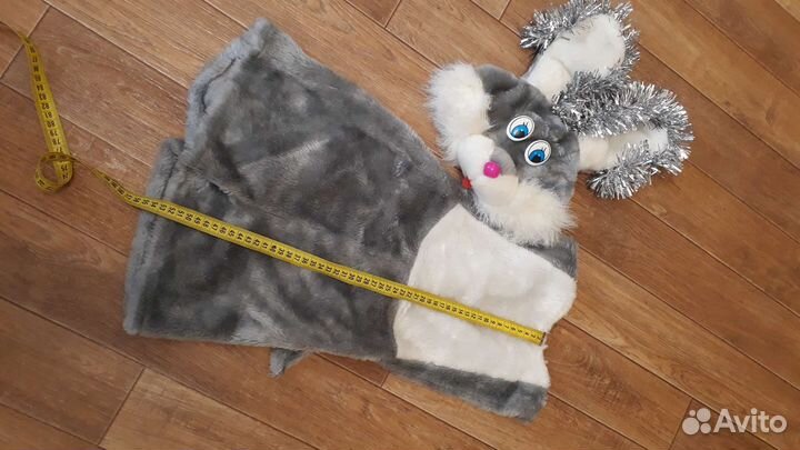 Новогодний костюм зайчика