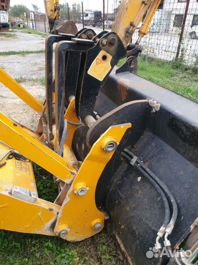 Экскаватор-погрузчик JCB 4CX, 2011