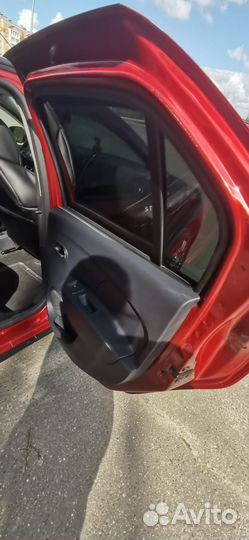 Renault Logan Stepway 1.6 CVT, 2018, 95 000 км