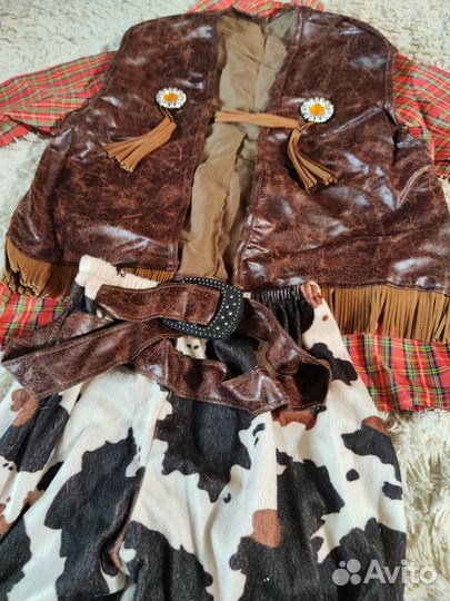 Новогодний костюм ковбоя