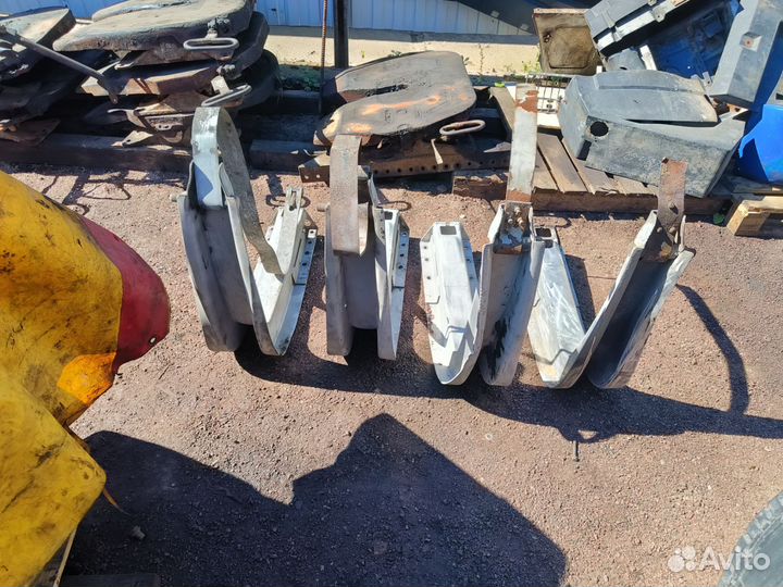 Кронштейн бака топливного Volvo FH12