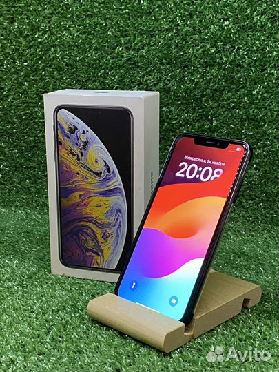 iPhone Xs Max, 64 ГБ