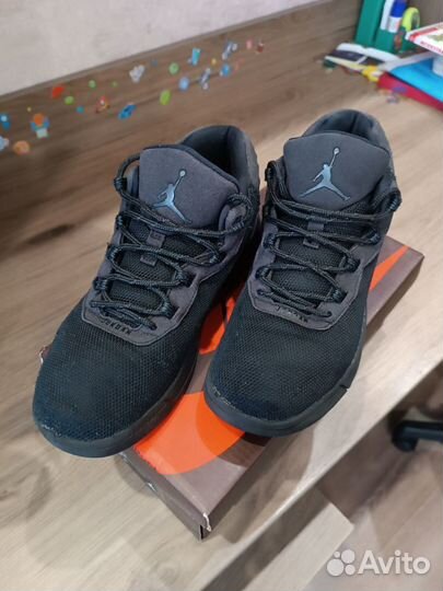 Кроссовки nike air jordan оригинал