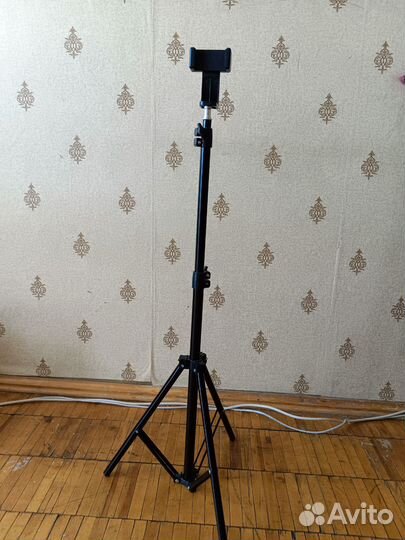 Штатив для телефона напольный