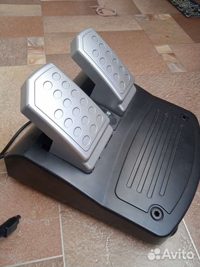 Игровой руль