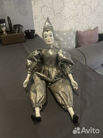 Клоун фарфоровый