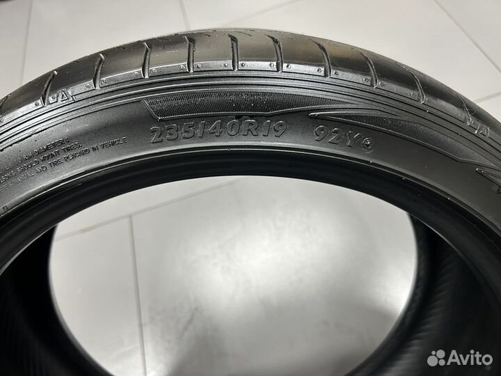 Dunlop SP Sport Maxx 050 235/40 R19 92Y