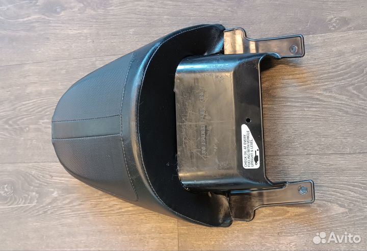 Harley Davidson V-ROD, пассажирское сидение