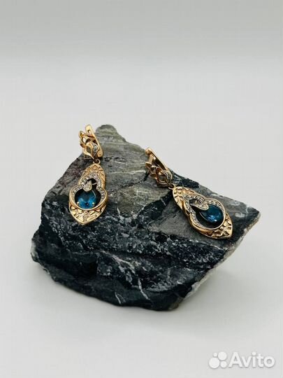 Золотые серьги