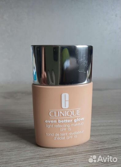 Тональный крем Clinique Even Better Glow, WN04
