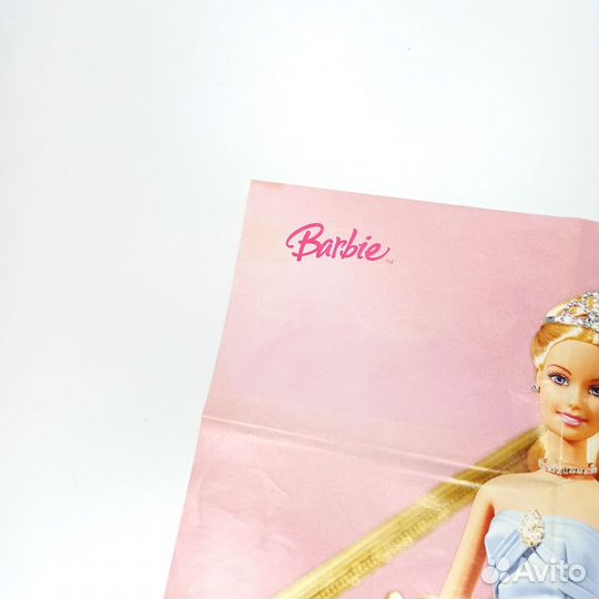 Плакат Барби в платье