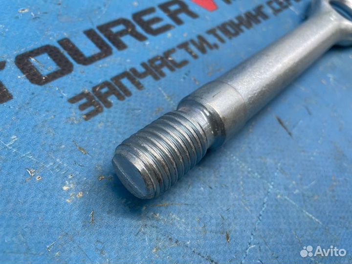 Петля буксировочная Mercedes-Benz C-Class WDD205