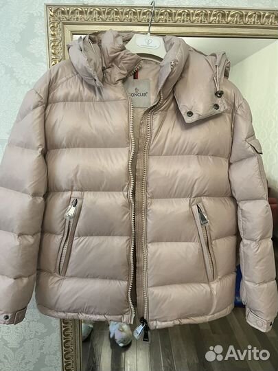 Пуховик moncler женский