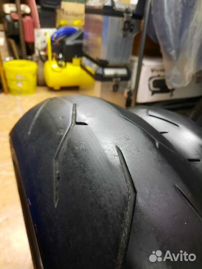 180/55-17 моторезина б.у Pirelli