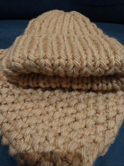 Комплект шапка и снуд