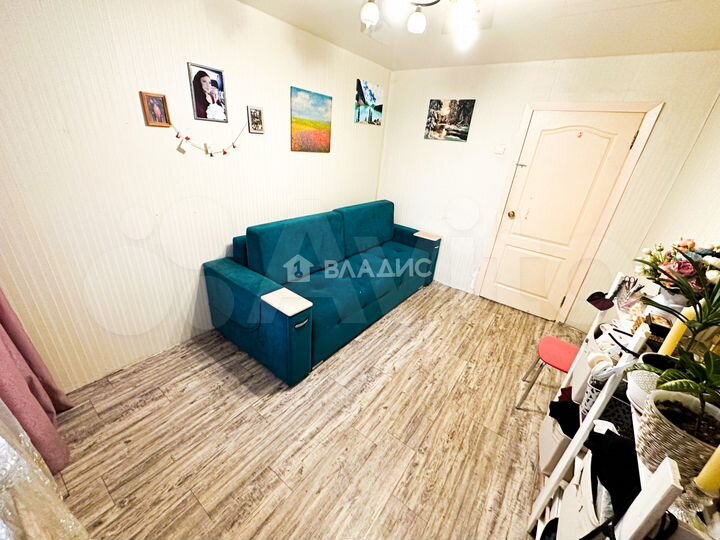 2-к. квартира, 49 м², 1/3 эт.